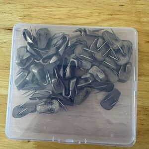 VTG Style Hanging Hooks Brass Tone 40 Nails‎ for Cubicles Corkboard and Fabric